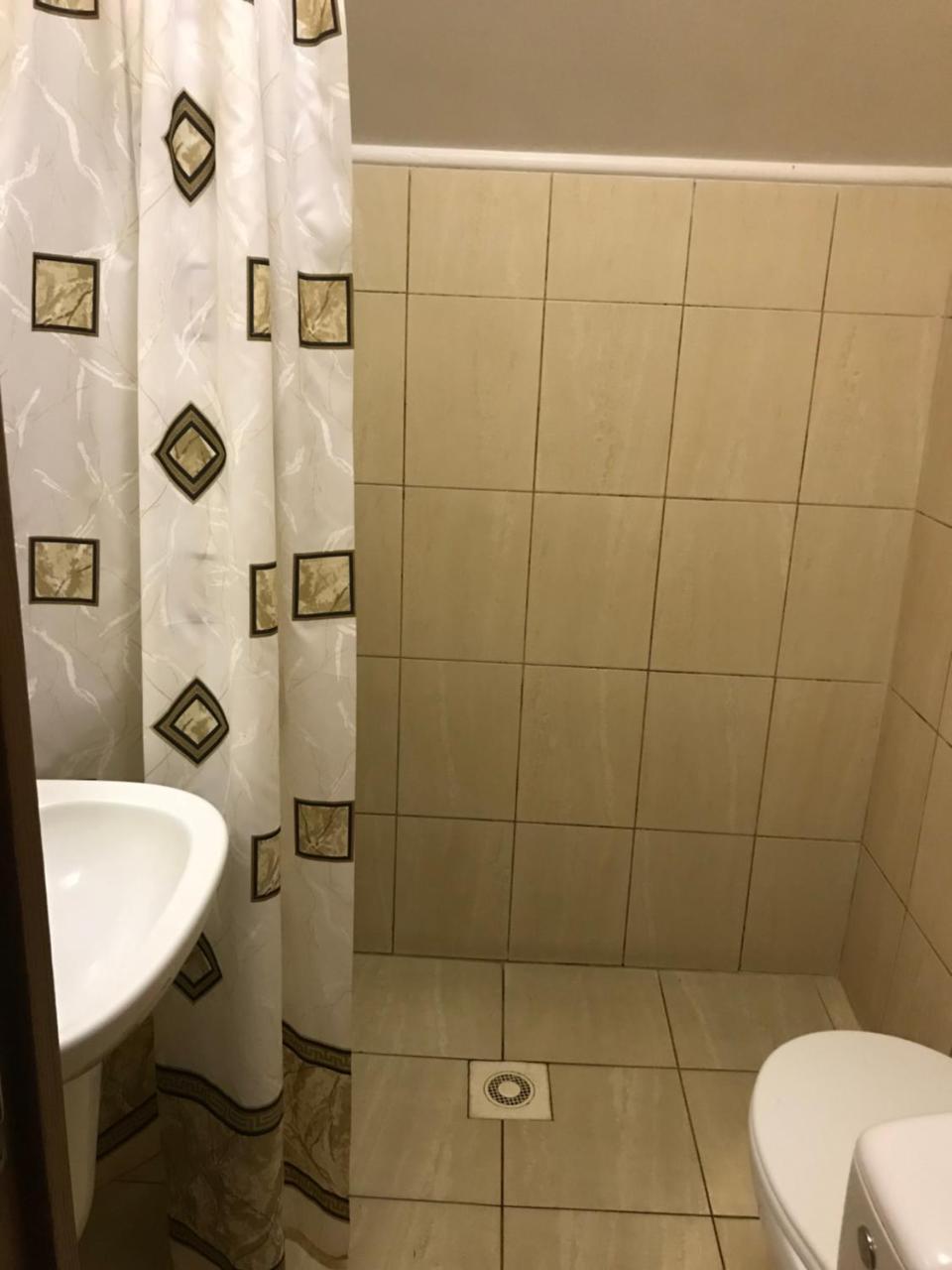 Hotel Rava-Ruska Extérieur photo